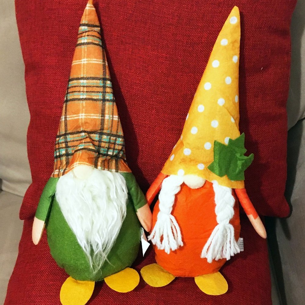 NEW GNOMES (2-PACK) DECORATIONS INDOOR HOLIDAY DECOR SCANDINAVIAN STYLE GNOMES